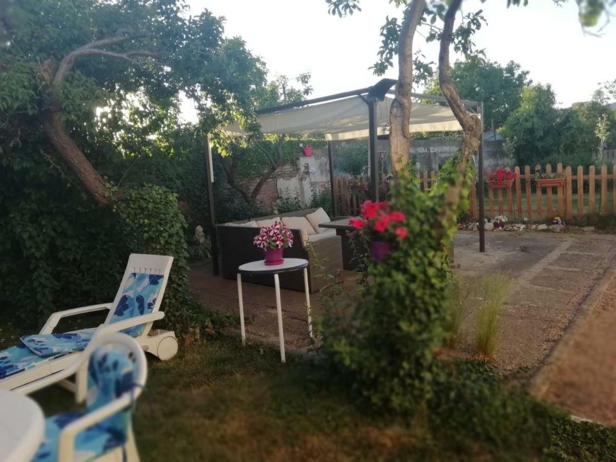 San Andrés del RabanedoBoleta A 5 Minutos De Leon, Casa Con Jardin别墅 外观 照片