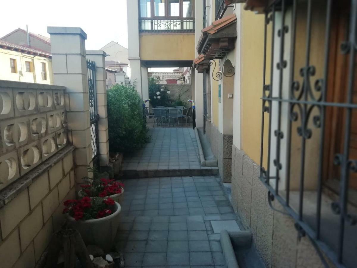 San Andrés del RabanedoBoleta A 5 Minutos De Leon, Casa Con Jardin别墅 外观 照片